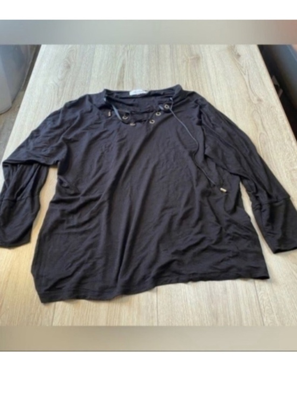 Calvin Klein Black Women's Lace-Up Long Sleeve Top shirt